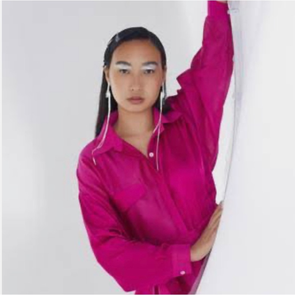 Sunny Leigh Red 100% Silk button up Jacket Size S